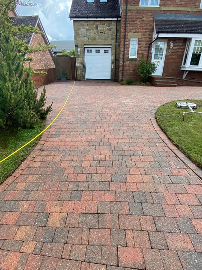 ABC Cleaning Services driveway after cleaning